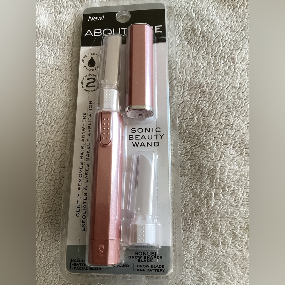 About Face Sonic Beauty Wand in Pink
